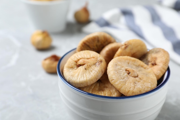 تصویر 4 از انجیر خشک سفید مناسب انواع دسرها و میان وعده‌های سالم